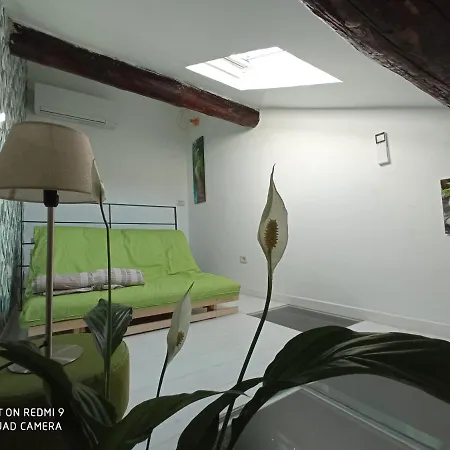 Apartment In Voga 2 Guinizelli Cir 015146-cni-03667 *